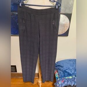 Ladies Plus size pull-on pants Size 1xl